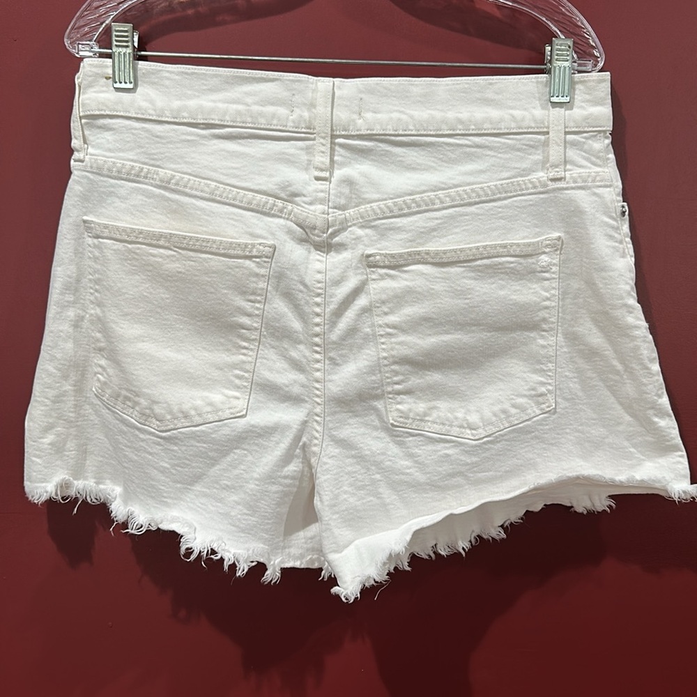 Madewell High-Rise Raw Hem Tile White Denim Shorts
Size 32 - Picture 4 of 8